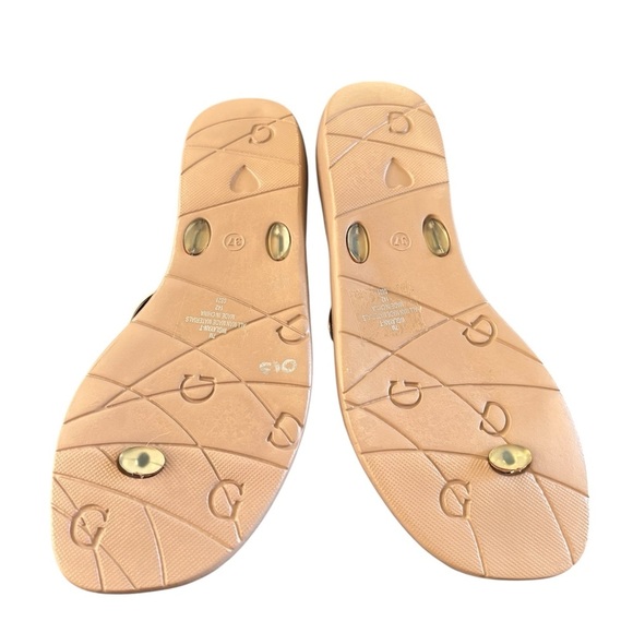 GUESS Tutu Eva Fashion Bow Detail Rhinestones Flip Flops Sz 7M Rose Gold Casual - Picture 5 of 5